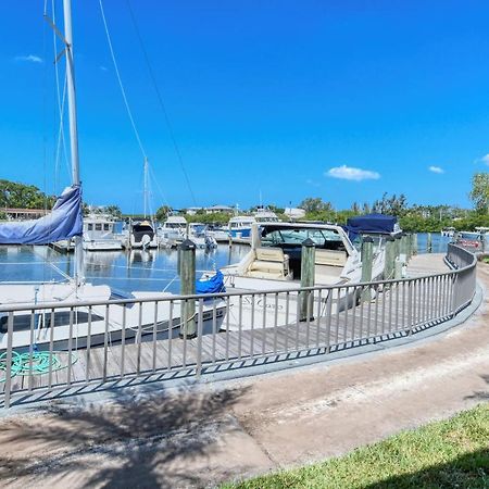 Waterfront Room, Heated Pool, Tiki Bar & Grill South Bradenton Exterior foto